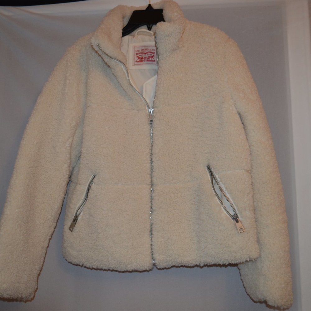 Levi ladies coat new white medium soft